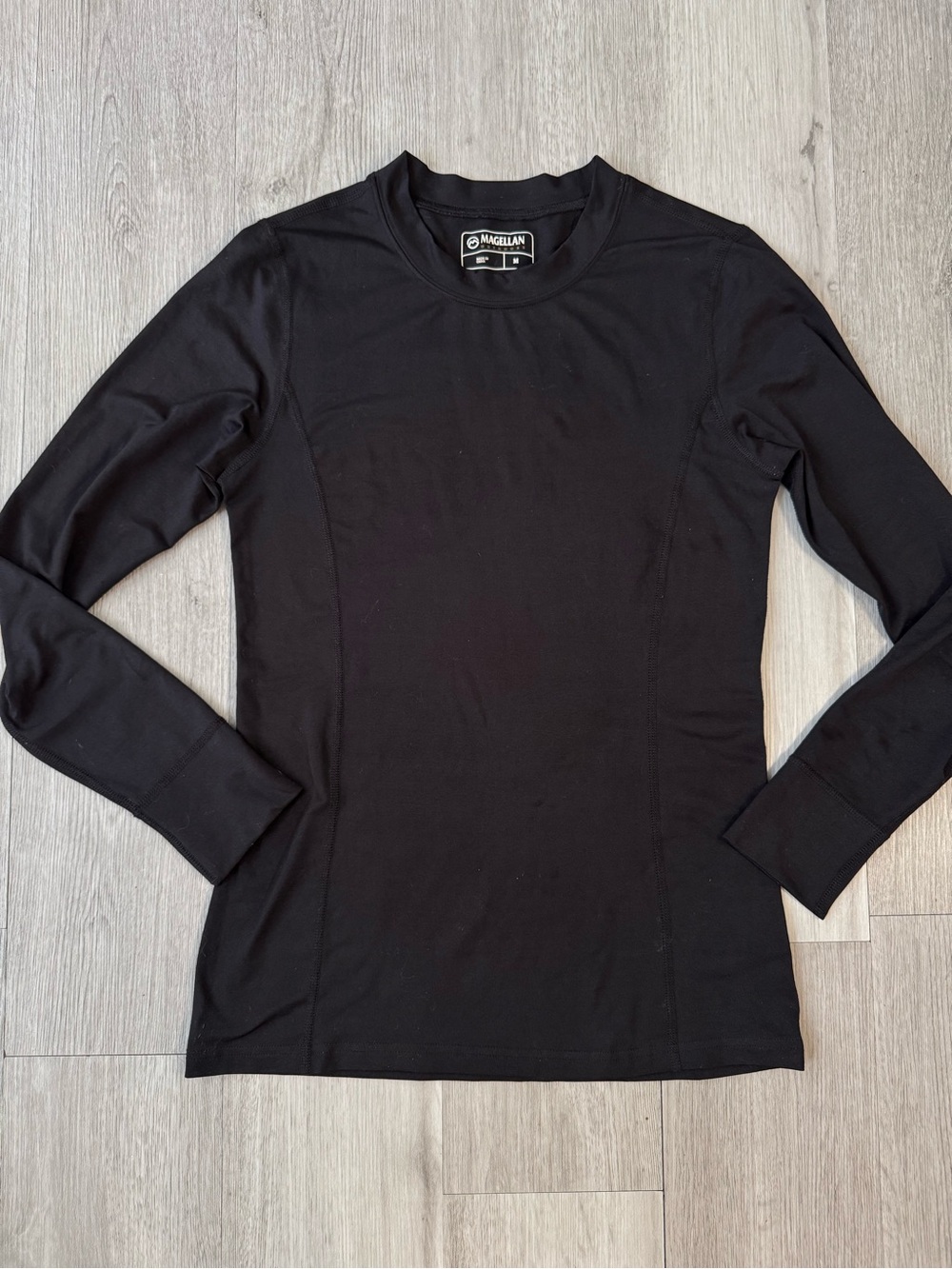 Magellan Outdoors Women's Base Layer Top Size M Black Long Sleeve Outdoors